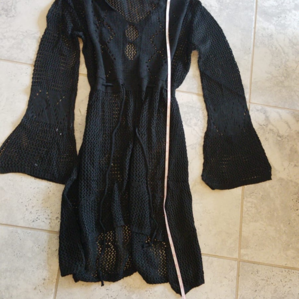 Beach cover up New Knitted Hollow Beach Blous… - Picture 2 of 3